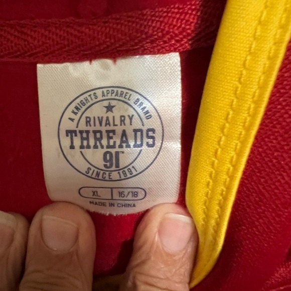****Donated***USC Trojans hoodie sweatshirt - Picture 7 of 7